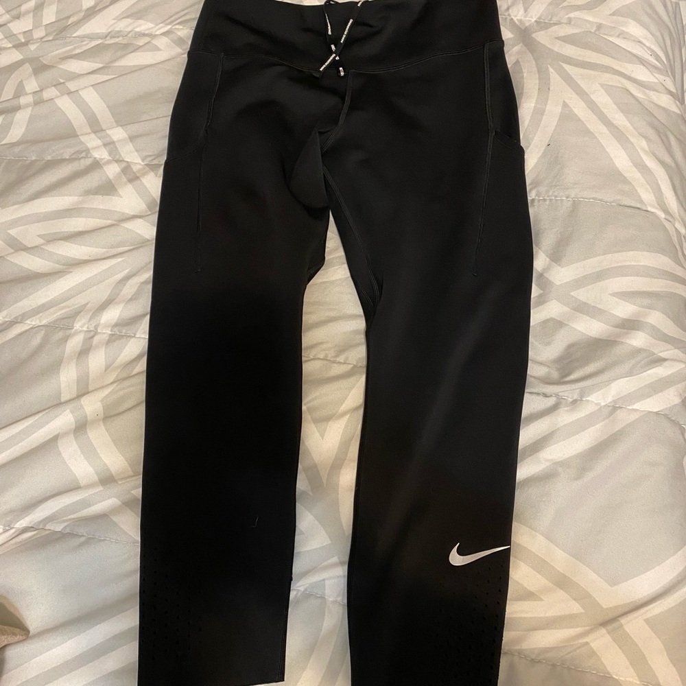 Womens Nike dri-fit leggings running leggings.